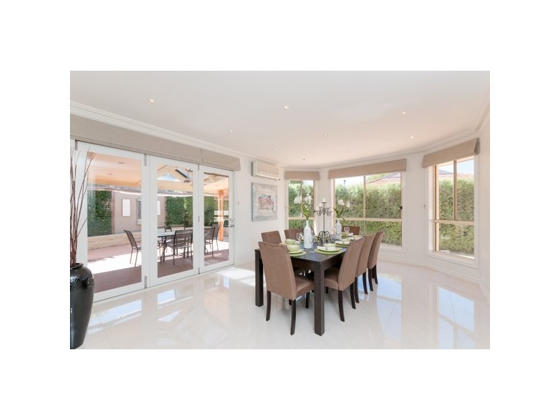 20 Dorset Drive, Greenvale VIC 3059