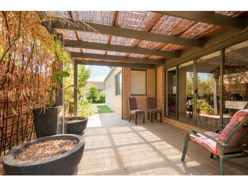 19 Fletcher Road, Craigieburn VIC 3064