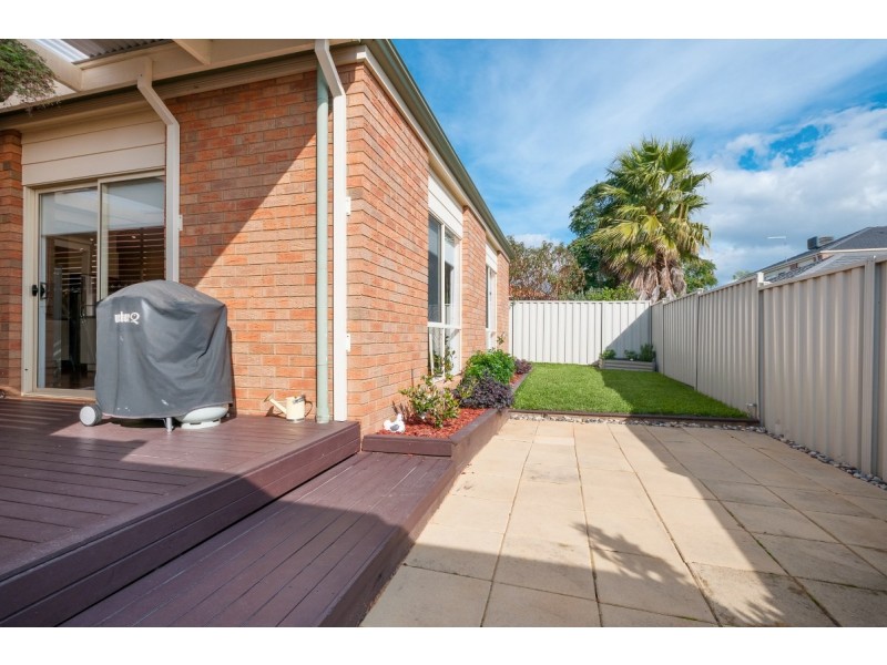 5 Parkstone View, Craigieburn VIC 3064