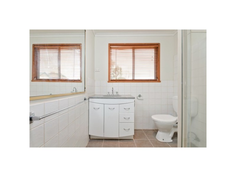6 Waverley Court, Craigieburn VIC 3064