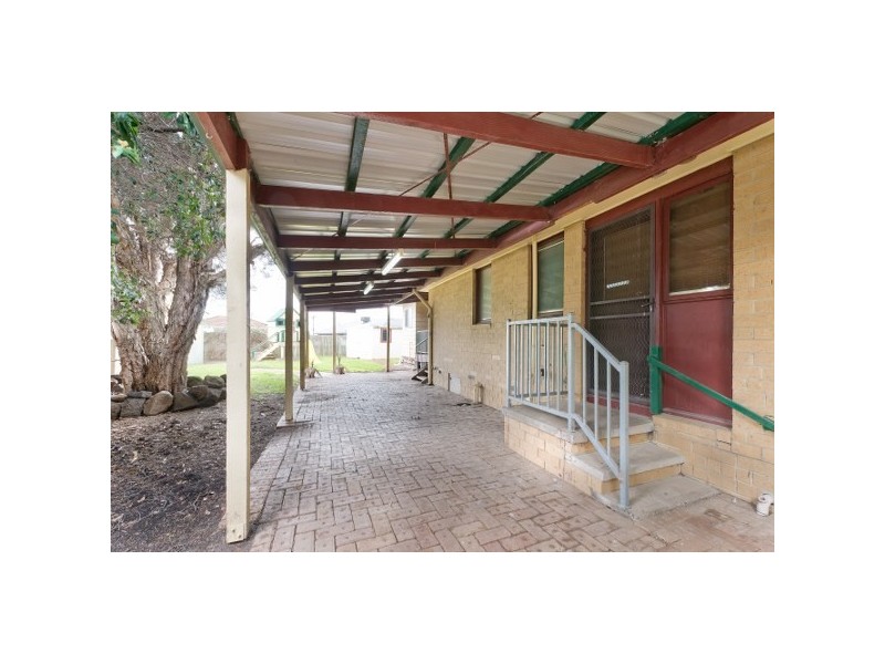 6 Waverley Court, Craigieburn VIC 3064