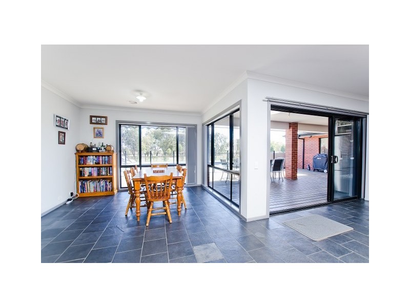 45 Sanctuary Rise, Mickleham VIC 3064