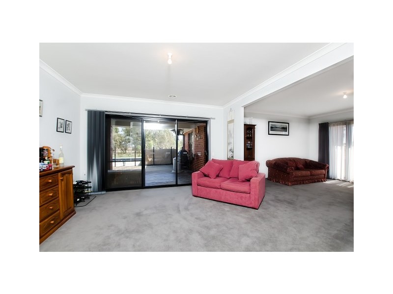 45 Sanctuary Rise, Mickleham VIC 3064