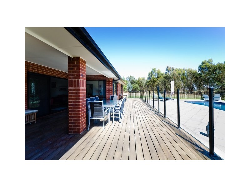 45 Sanctuary Rise, Mickleham VIC 3064