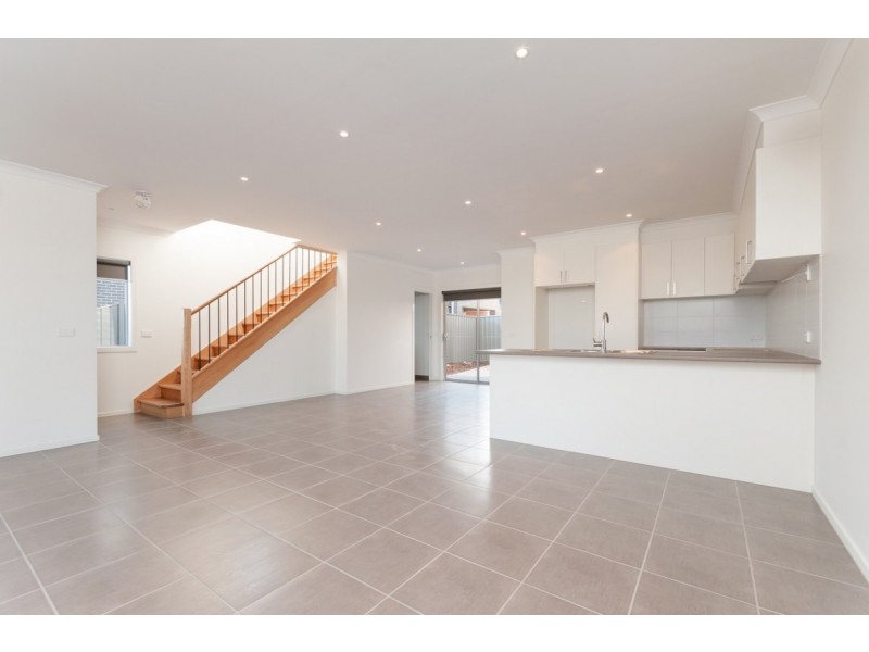 1/2 Marathon Boulevard, Craigieburn VIC 3064