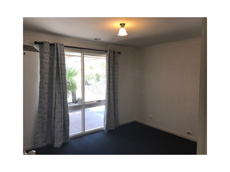 145 Hothlyn Drive, Craigieburn VIC 3064