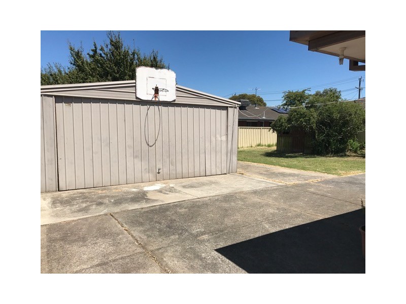 145 Hothlyn Drive, Craigieburn VIC 3064