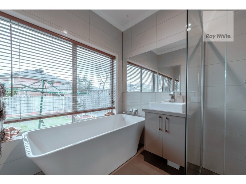 5 Northstead Way, Craigieburn VIC 3064