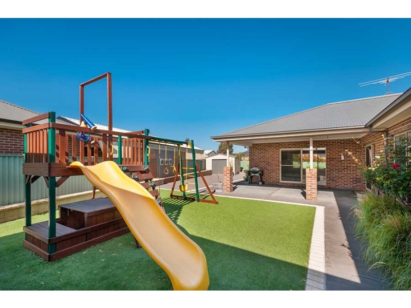 25 Beckett Way, Craigieburn VIC 3064