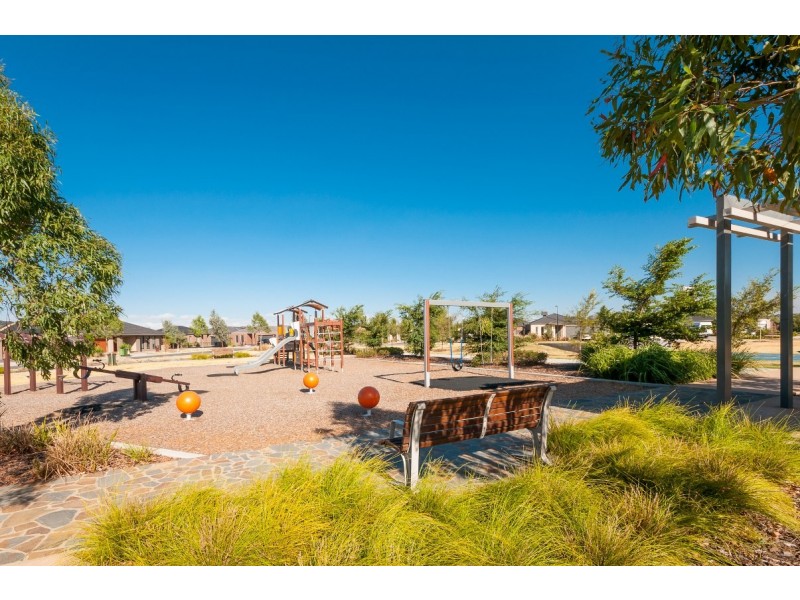 U10 / 1-9 Hadley Lane, Craigieburn VIC 3064