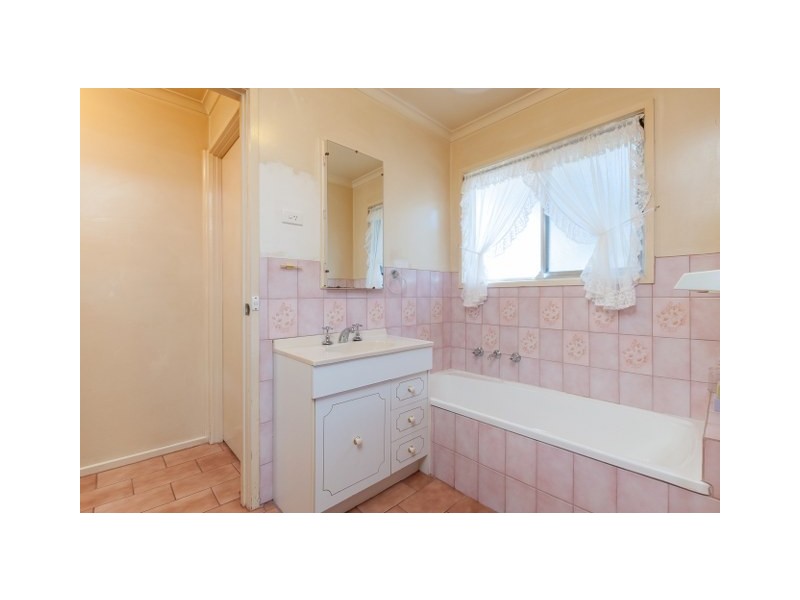 14 Melwood Court, Meadow Heights VIC 3048