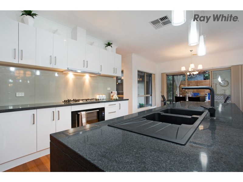 3 Reay Drive, Craigieburn VIC 3064