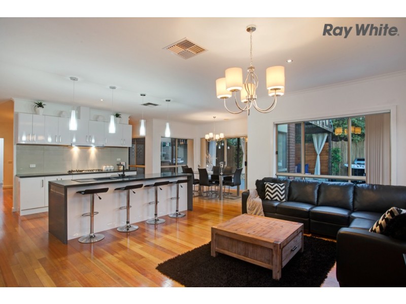 3 Reay Drive, Craigieburn VIC 3064