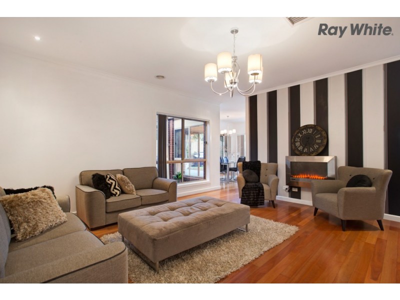 3 Reay Drive, Craigieburn VIC 3064