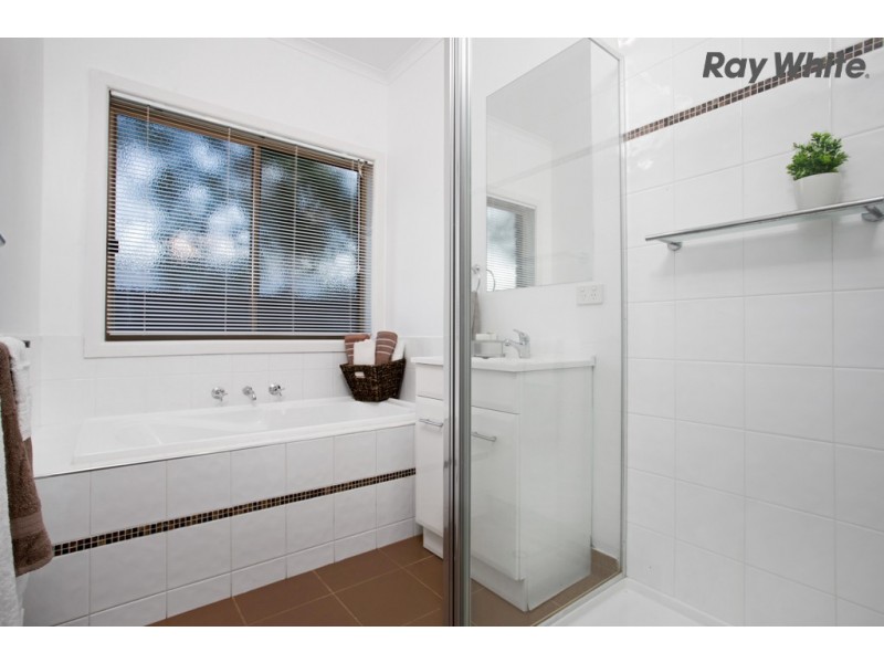 3 Reay Drive, Craigieburn VIC 3064
