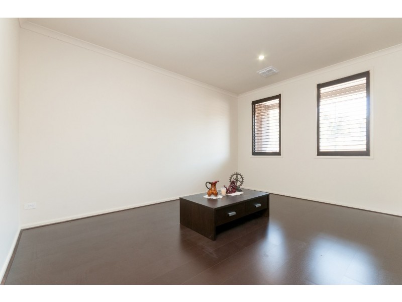 10 Salute Court, Wallan VIC 3756