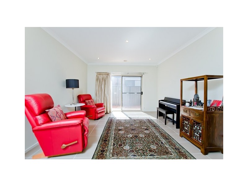 6 Somersby Road, Craigieburn VIC 3064