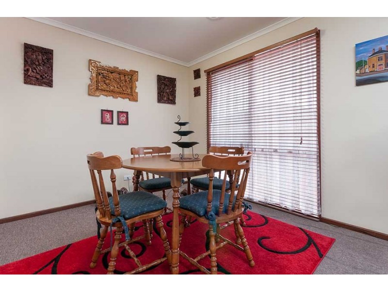 16 Crawley Court, Craigieburn VIC 3064