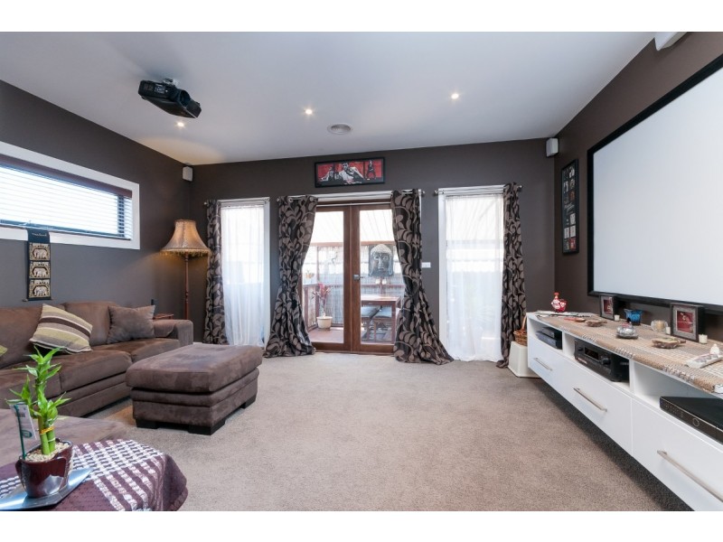 37 Brummel Street, Craigieburn VIC 3064