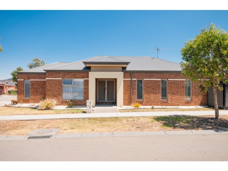 2 Stafford Link, Craigieburn VIC 3064