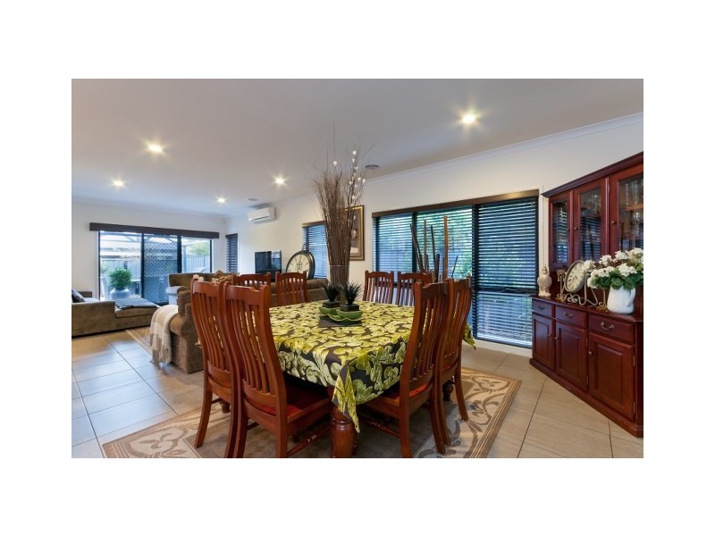 11 Black Range Avenue, Craigieburn VIC 3064