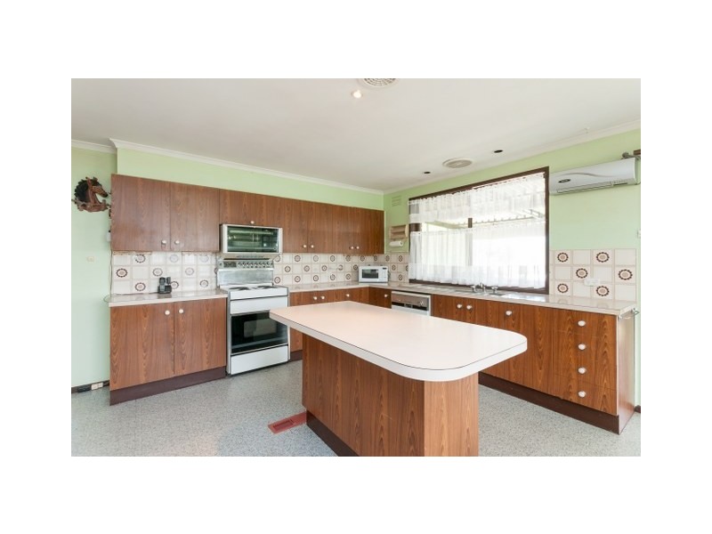 98 Arrowsmith Street, Beveridge VIC 3753