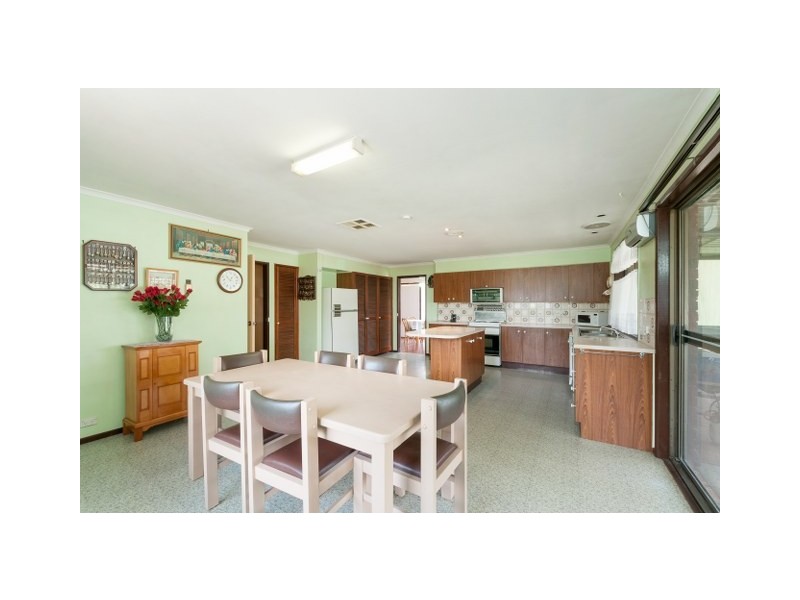 98 Arrowsmith Street, Beveridge VIC 3753