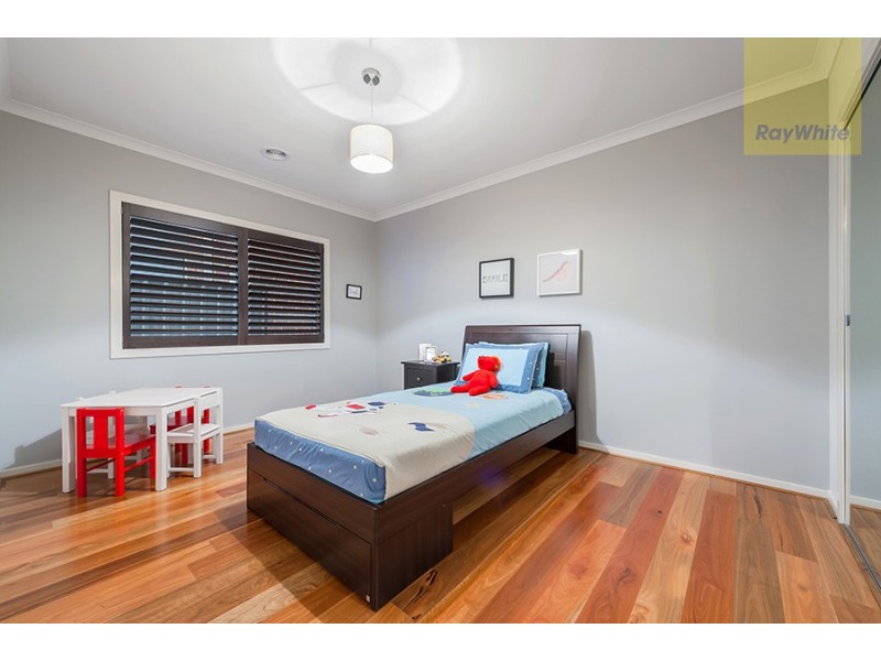 29 Thorngrove Avenue, Craigieburn VIC 3064