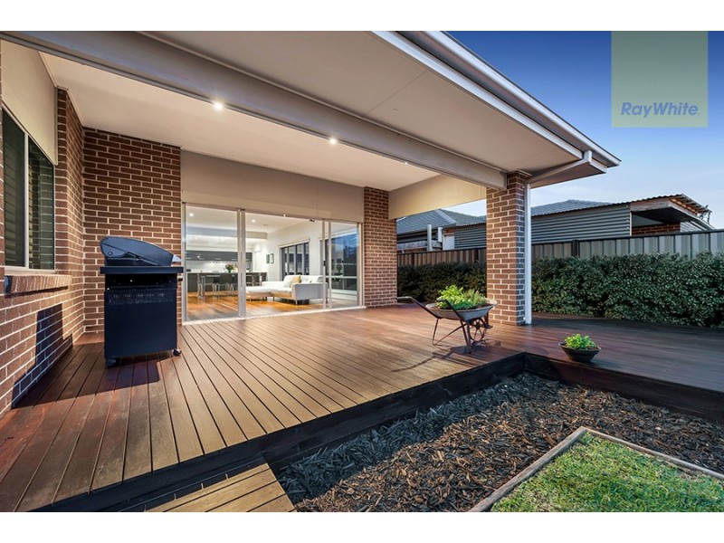 29 Thorngrove Avenue, Craigieburn VIC 3064