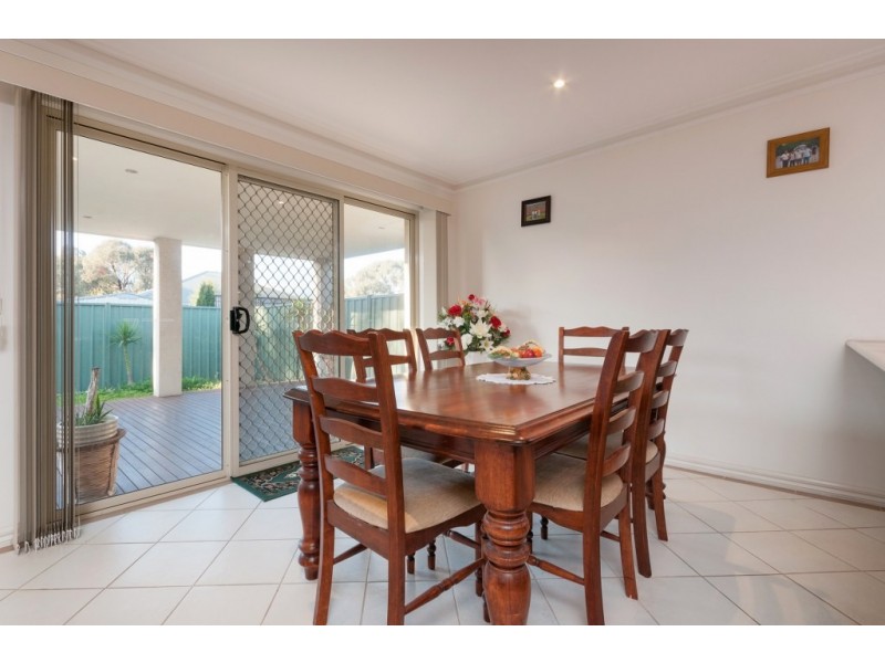 30 Fawkner Lane, Craigieburn VIC 3064