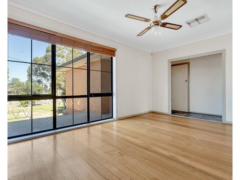 15 Hanson Road, Craigieburn VIC 3064