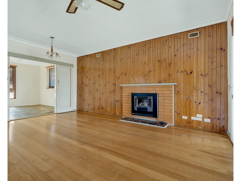 15 Hanson Road, Craigieburn VIC 3064