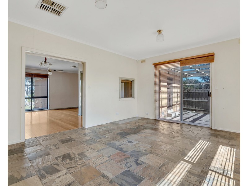 15 Hanson Road, Craigieburn VIC 3064