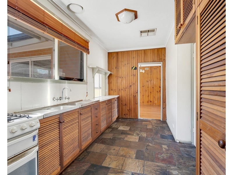 15 Hanson Road, Craigieburn VIC 3064