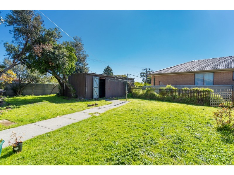 16 Dianne Avenue, Craigieburn VIC 3064