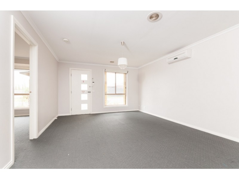 25 Limpopa Square, Roxburgh Park VIC 3064