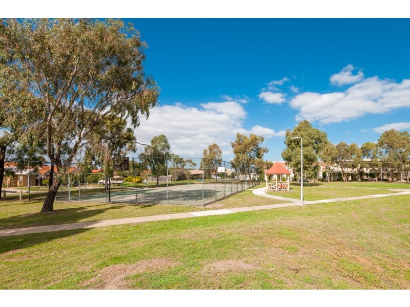 3 Howson Place, Roxburgh Park VIC 3064
