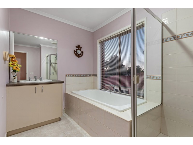 106 Hanson Road, Craigieburn VIC 3064