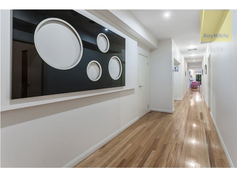 29 Somersby Road, Craigieburn VIC 3064