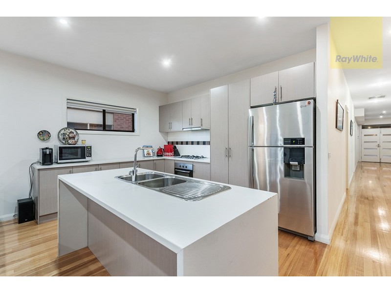 29 Somersby Road, Craigieburn VIC 3064