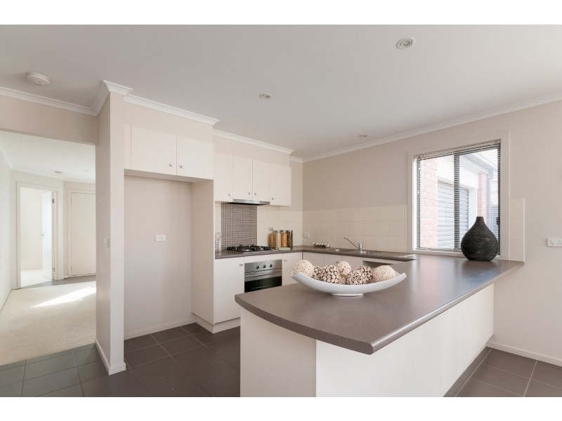 101 Mareeba Way, Craigieburn VIC 3064