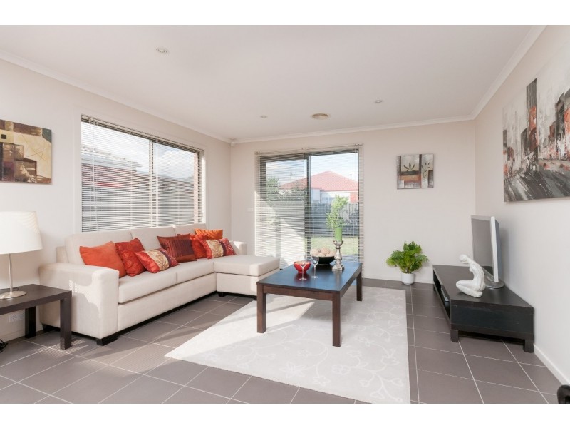 101 Mareeba Way, Craigieburn VIC 3064