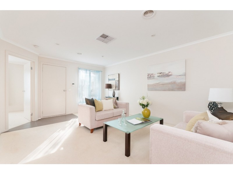 101 Mareeba Way, Craigieburn VIC 3064