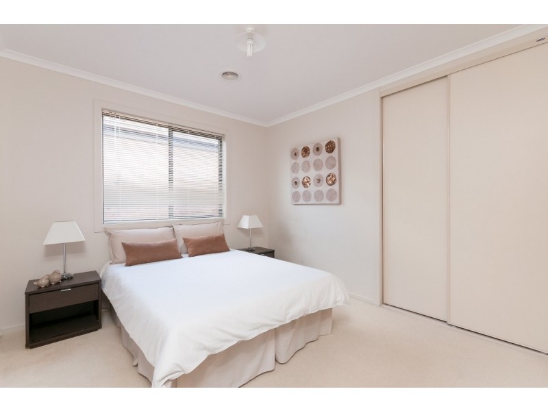 101 Mareeba Way, Craigieburn VIC 3064