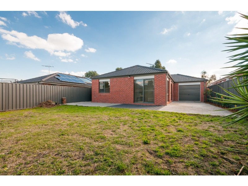 101 Mareeba Way, Craigieburn VIC 3064