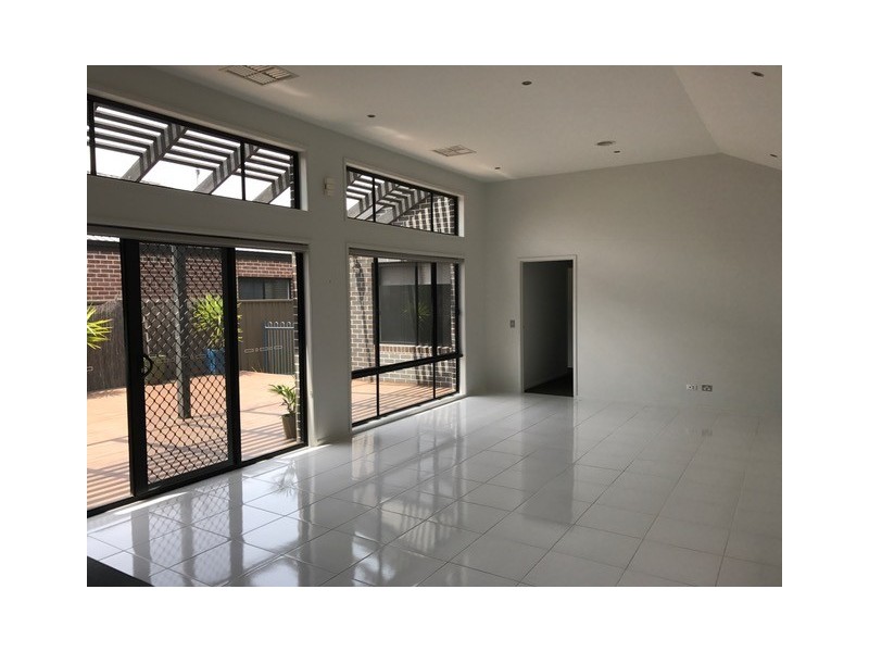 39 Burrora Way, Craigieburn VIC 3064