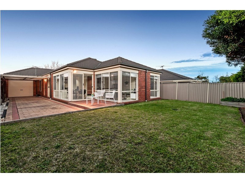 9 Creighton Way, Craigieburn VIC 3064