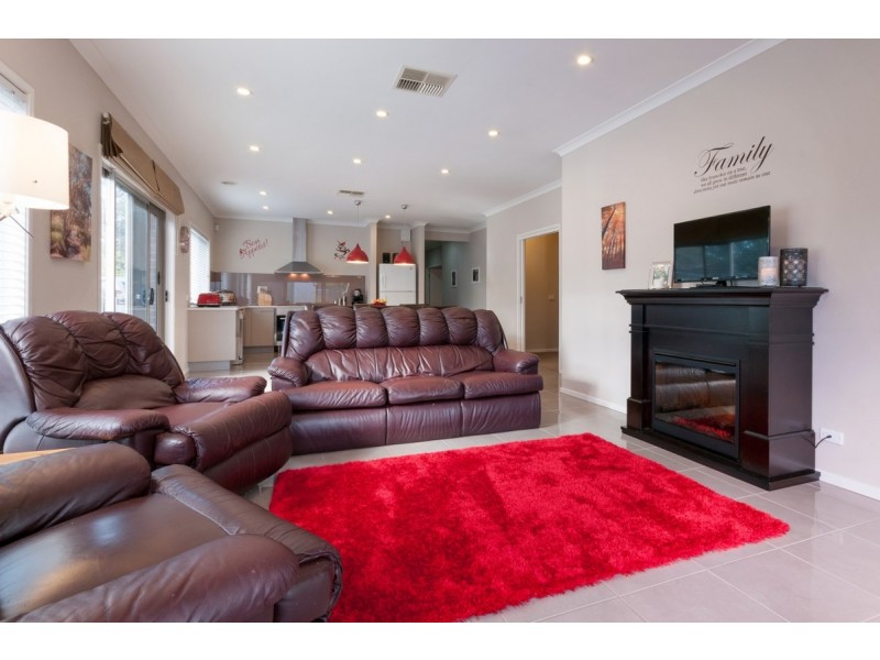 51 Cardinal Road, Glenroy VIC 3046