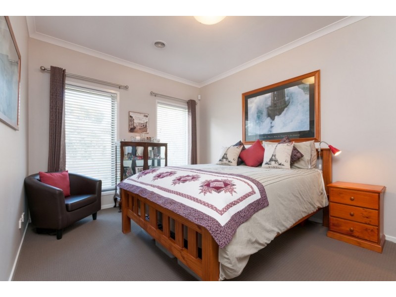 51 Cardinal Road, Glenroy VIC 3046