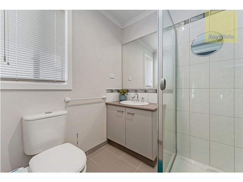 15 Millstream Pass, Craigieburn VIC 3064